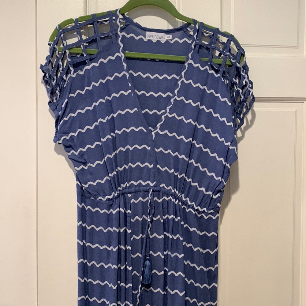 Awesome swimsuit coverup.  Cruise wear!